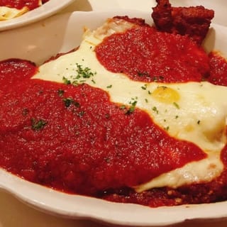 CHICKEN PARM.